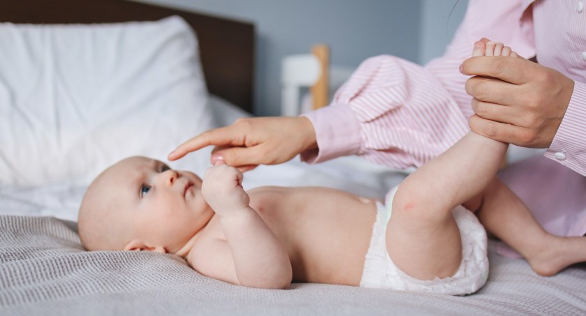 Mamo, jest problem. Będę mamą: urodziły dziecko jeszcze w szkole
