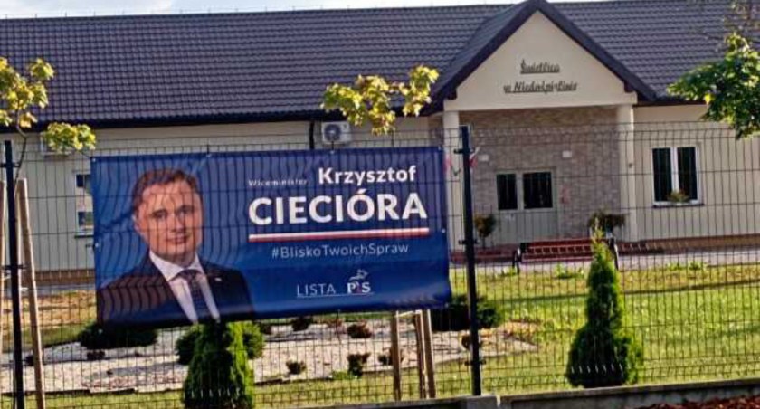 Wyborcza baneroza się rozlewa. „A to można wieszać plakaty na lokalach wyborczych?
