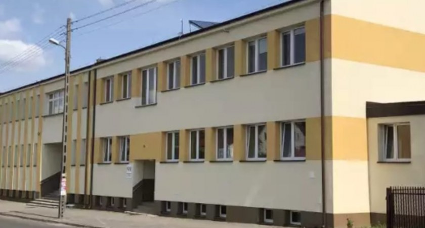 Zawisza: Panie Koski, pan kupi ten aparat. Burzliwa historia pewnego urządzenia w Przedborzu