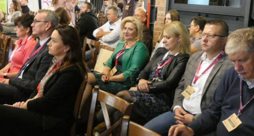 V Radomszczańskie Forum Przedsiębiorczości. Bez idei nie ma rozwoju, bez rozwoju nie ma biznesu. W tym roku hasłem przewodnim jest przyszłość