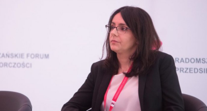 Dorota Krajewska-Trajdos: „Gdyby na stanowiskach kierowniczych zatrudniano po równo kobiety i mężczyzn, bylibyśmy bogatsi