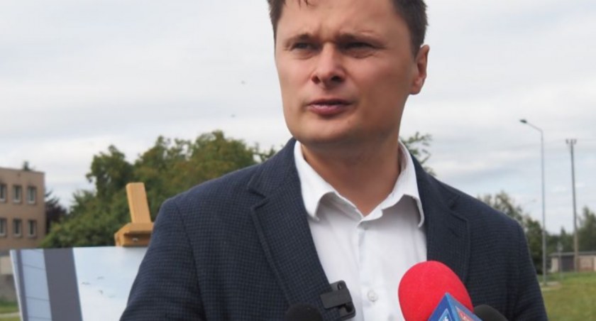 Ciecióra: Nic nie wiem  o sytuacjach, które pan opisuje [Patalan przepytuje kandydatów na posłów]