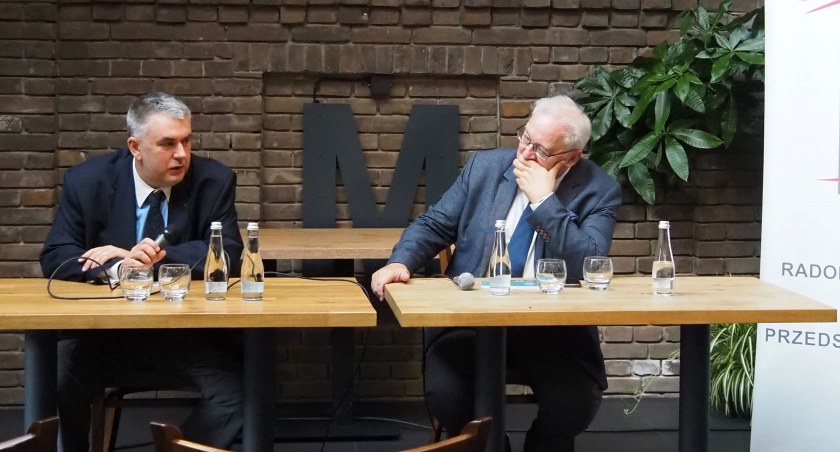 V Radomszczańskie Forum Przedsiębiorczości. Hieronim Grala i Witold Jurasz o książce „Wataha Putina”