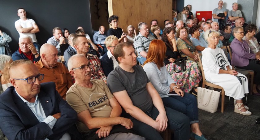 Spalarnia odpadów wciąż wzbudza emocje. Na sesji radni i prezydent spierali się o to, kto informował, a kto nie