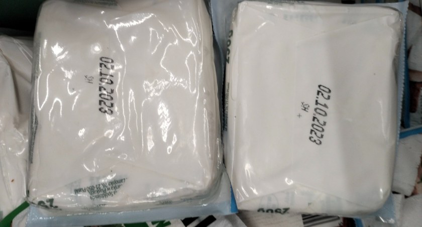 Czytelniczka: - Trzeba codziennie uważać robiąc zakupy w tym supermarkecie. Ja trafiłam na przeterminowany towar
