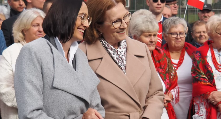 Tłuste koty PiS na diecie. Byli lojalni wobec partii, zostali nagrodzeni. Co się z nimi stanie po zmianie rządu?