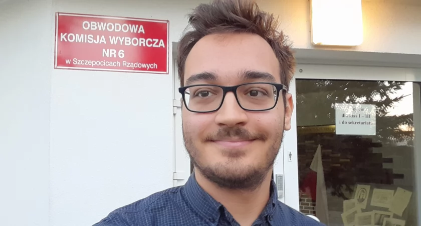 Goździk, rąsia, głosujemy. Jak Patalan po raz pierwszy głosował i po raz pierwszy liczył głosy