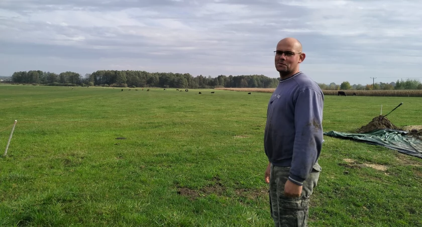 Wieś bez wody. „Od 2035 roku do produkcji będzie wykorzystywane mleko syntetyczne.