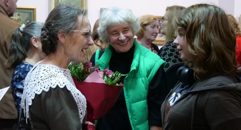 „Interpretacje” radomszczańskiej artystki Renaty Wolskiej. Nowa wystawa w galerii MDK