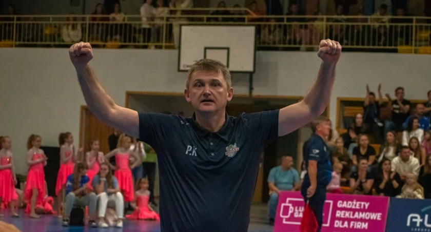 Paweł Kowalczyk zrezygnował z funkcji trenera Klubu Sportowego METPRIM Volley Radomsko
