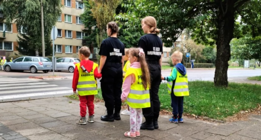 Raport o Stanie Miasta (4). Demografia i szkoły: Uczniów mało, szkół dużo, w rankingach słabo