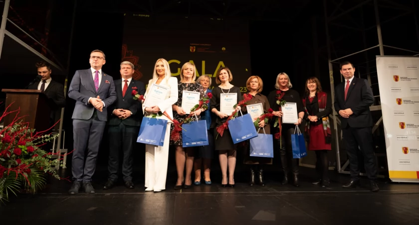Aneta Mazik, dyrektorka DPS-u w Radziechowicach, wyróżniona w konkursie 