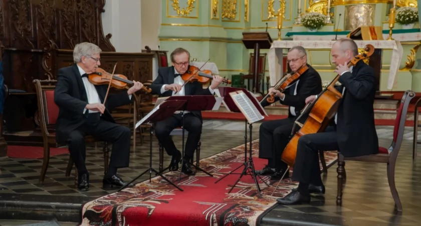 Koncert kwartetu Camerata w klasztorze na finał I Festiwalu Muzycznego im. Jerzego Semkowa organizowanego przez FIK