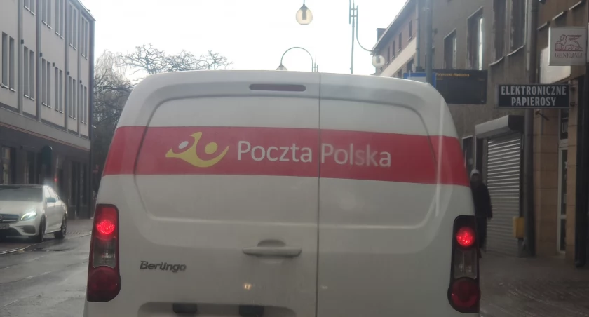 Nowy system prosto od Barei: Poczta dostarczy ci maila. Osobiście, do rąk własnych