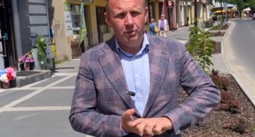 Łuszczyn komentuje: Nie tą drogą. „Bańkę warto nadmuchać nawet tym co oczywiste i wiadome