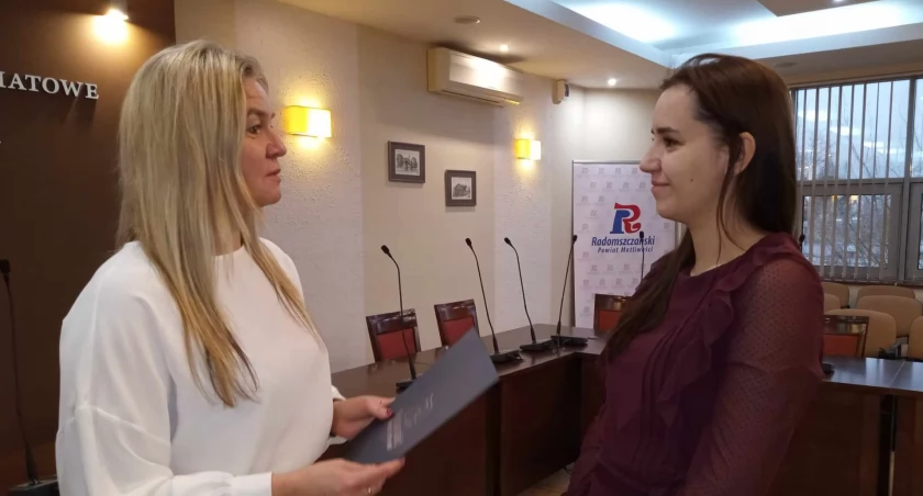 Kamila Szostek: Ślubuję rzetelnie pełnić mą powinność nauczyciela wychowawcy i opiekuna młodzieży