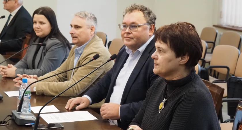 Nowak: Milionerzy i ich obrońcy. „Okazuje się, że wielka kasa leży nie tylko w Warszawie