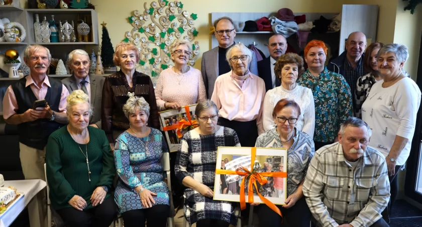 Piąte urodziny klubu Senior+. Mieści się przy placu 3 Maja. Mówią o nim, nasz drugi dom