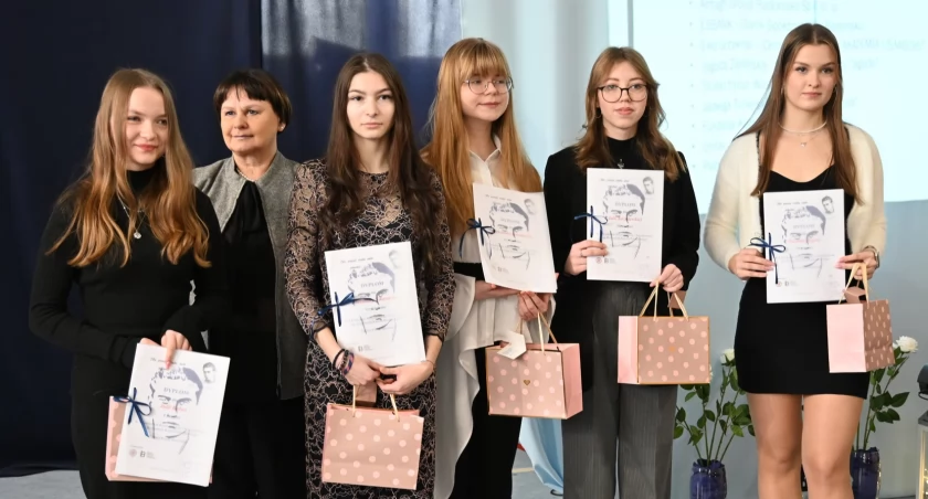 Laureaci Powiatowego Konkursu Recytatorskiego i Artystycznego im. K.K. Baczyńskiego