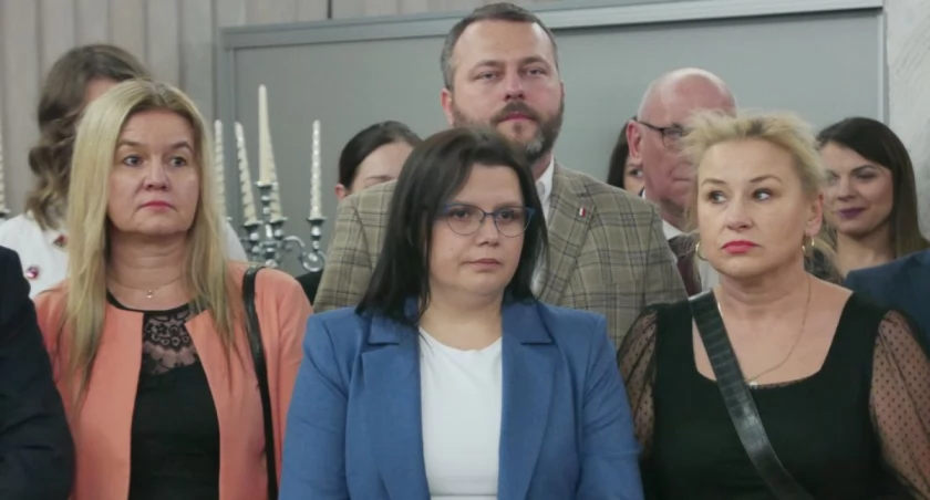 Nowak komentuje: Kto tu przegrywa? „O Kamińskim i Wąsiku wyborcom PiS lepiej za dużo nie mówić