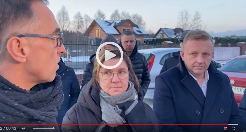 Nie wszyscy mieszkańcy Narutowicza będą mieli kanalizację. Dowiedzieli się ostatni. Urząd Miasta: Trzeba było czytać BIP