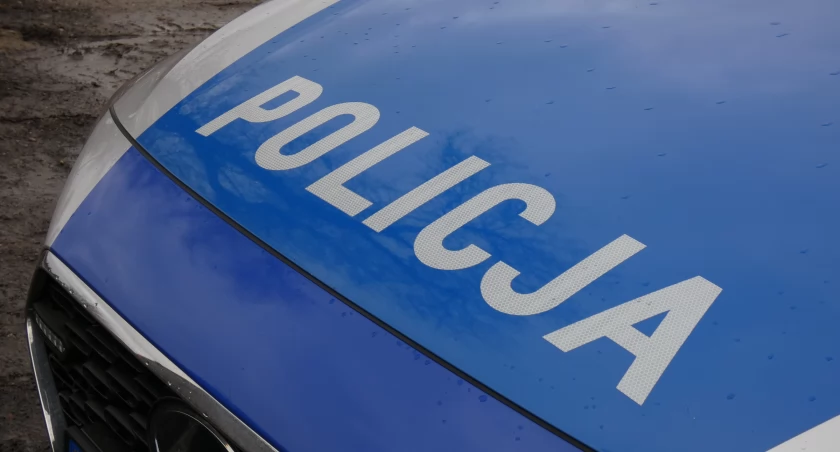 Z promilami za kółkiem. Jeden z nich, 57-letni pracownik urzędu w Przedborzu, wydmuchał 0,25. Dzisiaj do pracy przyszedł pieszo