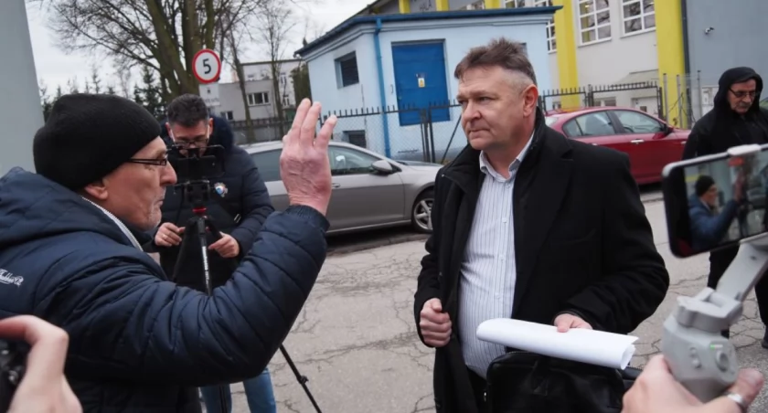 [WIDEO, ZDJĘCIA] Mieszkańcy skarżą się na drogie miejskie ciepło. Prezes PGK wyjaśnia, że on ma ustawę i się jej trzyma