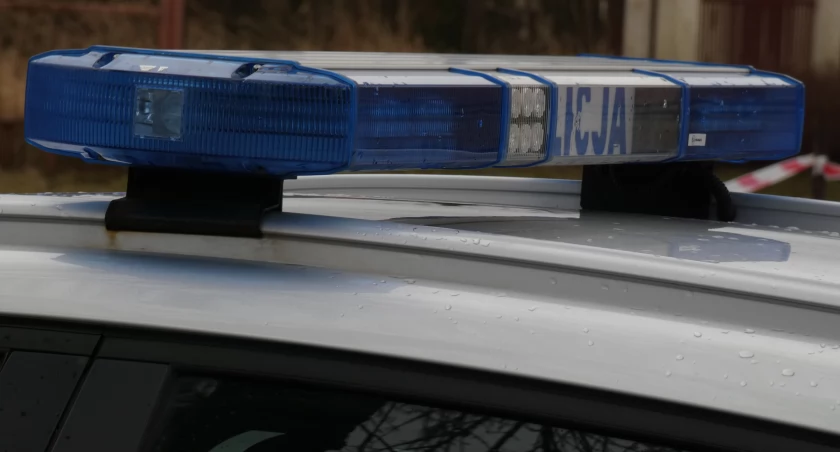 Zderzenia nissana z oplem na ulicy Sucharskiego. 41-latka wymusiła pierwszeństwo przejazdu