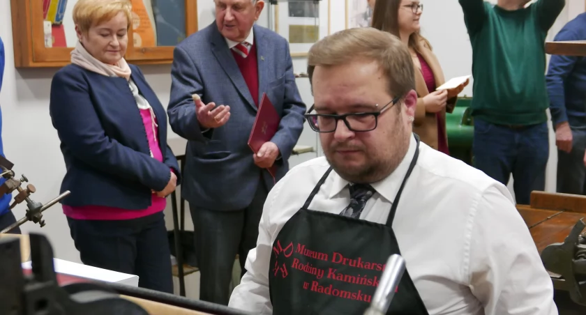 [WIDEO, ZDJĘCIA] Czarne Gryfy dla przyjaciół Muzeum Drukarstwa Braci Kamińskich. To wyjątkowe miejsce istnieje już 5 lat