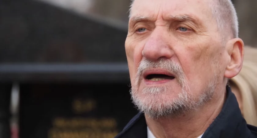 [WIDEO, ZDJĘCIA] 77. rocznica zamordowania Warszyca. Macierewicz: Pamięć o walce o niepodległość ma być wyeliminowana ze szkół