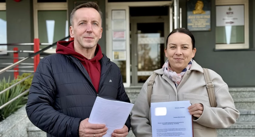 Niedawno na przejściu dla pieszych zginęła 81-letnia mieszkanka tego osiedla. Mieszkańcy chcą bezpiecznego skrzyżowania