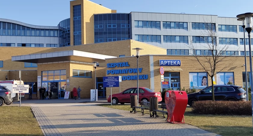 [NEWS GR] Dyrektor Szpitala Powiatowego stracił nadzieję? Przymierza się do wykreślenia pediatrii. Oddział nie działa od czasu pandemii