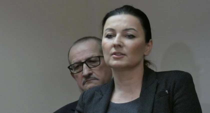 Zarząd powiatu grozi dyrektorowi szpitala palcem: Nie wyraziliśmy zgody na likwidację oddziału dziecięcego