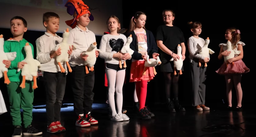  Znamy laureatów  20. edycji Międzyszkolnego Konkursu Recytatorskiego „Humor w poezji dziecięcej – Witajcie w naszej bajce”