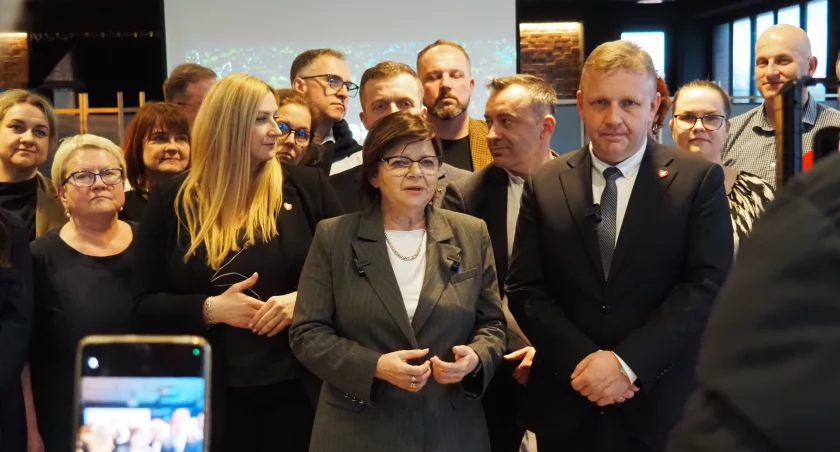 [FILM, ZDJĘCIA] Izabela Leszczyna, minister zdrowia w Radomsku: Jeśli będziecie chcieli stworzyć psychiatrię dziecięcą, są na to pieniądze