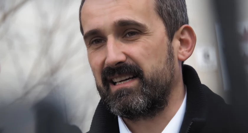 Rozmowy z kandydatami: Rączkowski: Jestem świetnym menadżerem, zrobię to lepiej