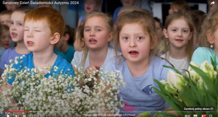 [WIDEO] Światowy Dzień Autyzmu 2024. Dzieci z PP nr 10 i Przedszkola Specjalnego zaśpiewały i nagrały teledysk