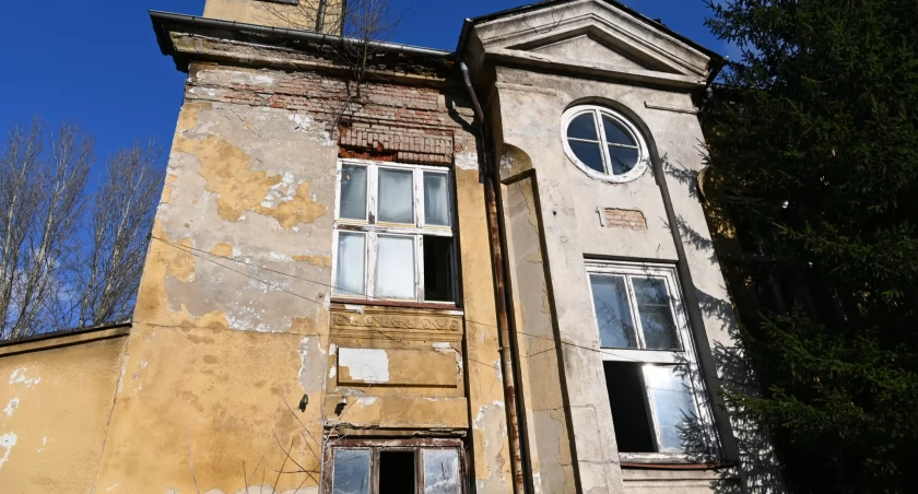 Starostwo: Jest nowy właściciel budynków po ,,starym szpitalu”. Nieruchomość 
