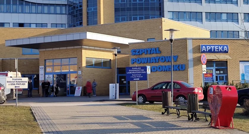 Szpital do pacjentów: Prosimy o wypełnienie ankiety, to tylko 5 minut. A my lepiej poznamy wasze potrzeby