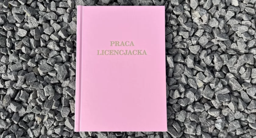 Kolory okładek prac dyplomowych