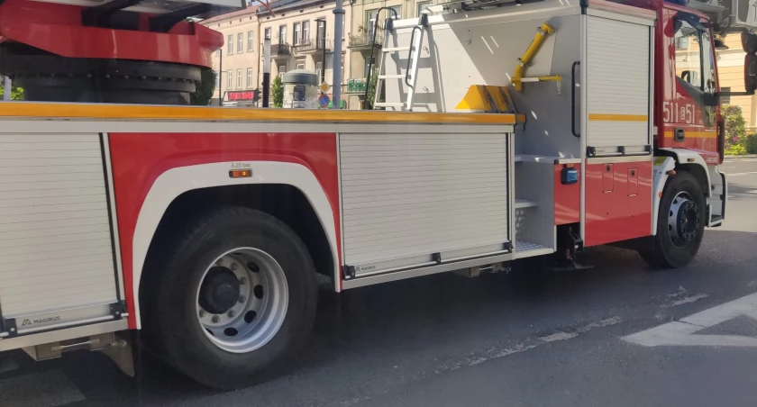 Wezwanie do pożaru w kamienicy na Stodolnej. Dyżurny wysłał trzy zastępy, ale okazało się…