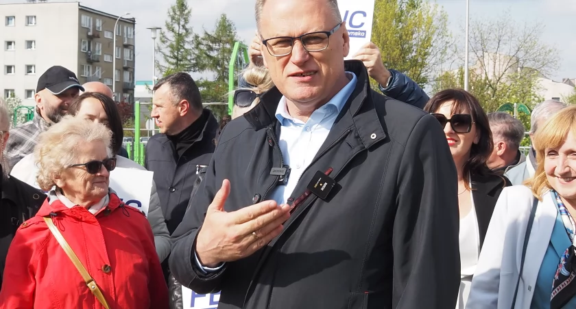 Ostatnie godziny przez ciszą wyborczą: Jarosław Ferenc kończy kampanię i apeluje o głosowanie na niego
