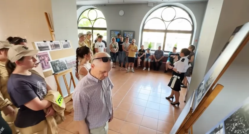 [FILM] Historyczny spacer śladami radomszczańskiej Straży Pożarnej. Zaprosiło muzeum i zawodowi strażacy