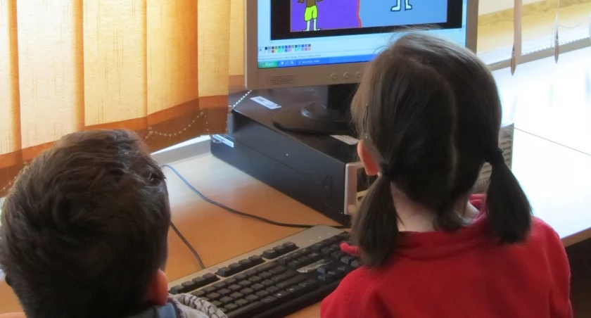Piątka na Bartodziejach oblegana. Pierwszaki od września mogą się uczyć na dwie zmiany. Dyrektor Kaczmarczyk: Tak, przyznaję, że mam problem
