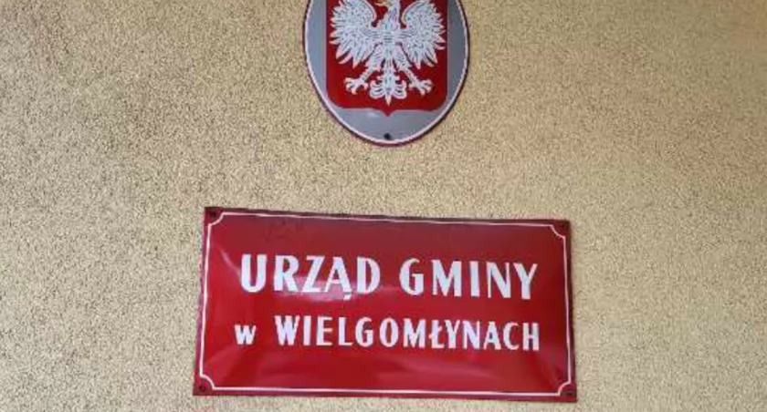 17 tys. zł. Taką pensję będzie otrzymywał nowy wójt Marcin Tomczyk