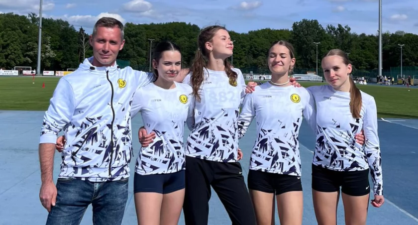 Biegi. Rekordy życiowe zawodników z Radomska wspartych przez olimpijczyka