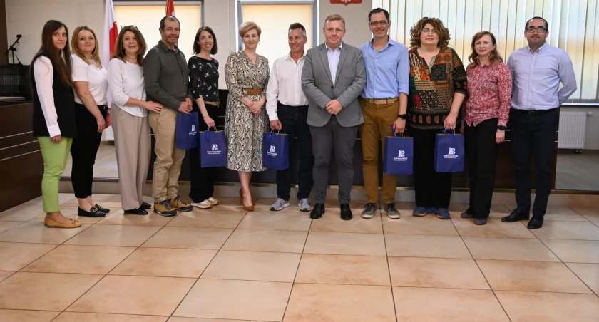 Nauczyciele z Grecji i Francji oraz kadra nauczycielska Mechanika przygotowują pionierski projekt edukacyjny