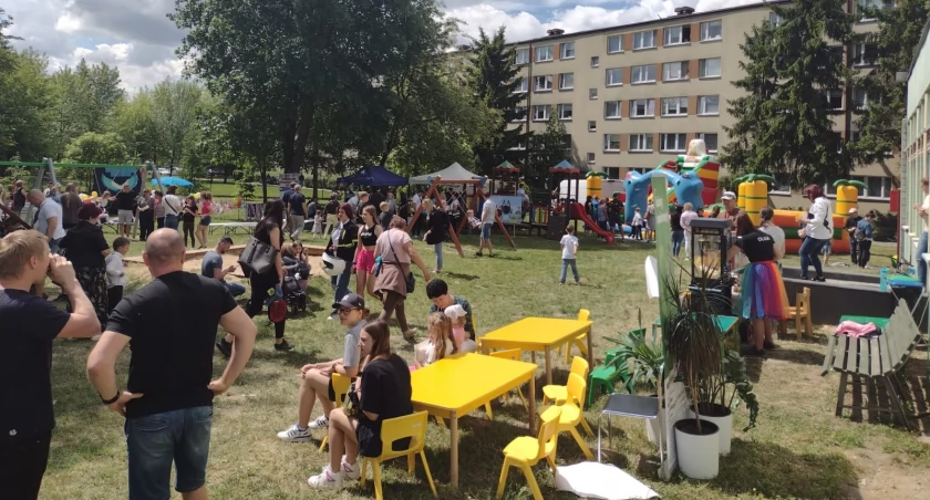 Piknik Rodzinny w Publicznym Przedszkolu nr 10 w Radomsku. Atrakcji nie brakowało