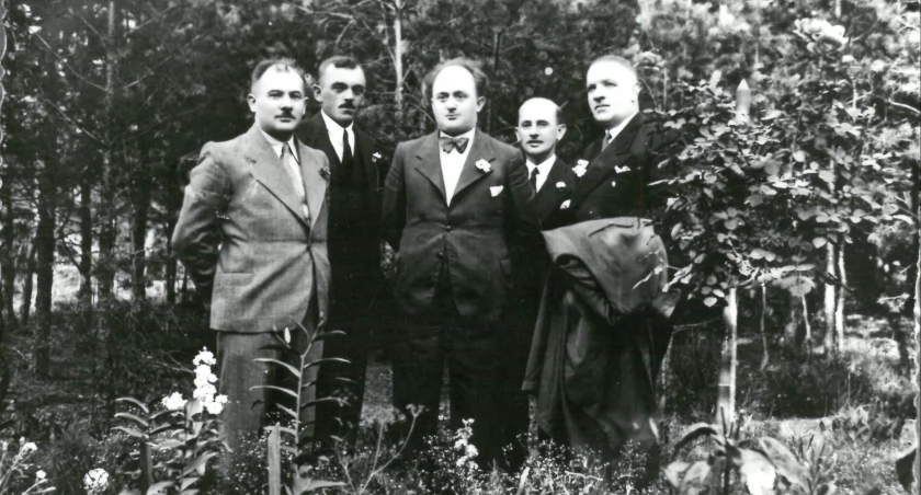 Historia według Nowaka: Początki samorządu. „Radomskiem wstrząsnęły afery