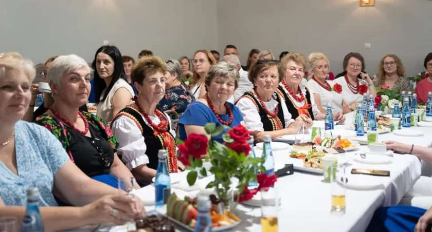 Ambasadorkami Województwa Łódzkiego członkinie Koła Gospodyń Wiejskich z Myśliwczowa. Takie wyróżnienie otrzymały za zaangażowanie społeczne